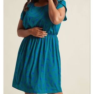 Green Dinosaur print dress Modcloth NWOT